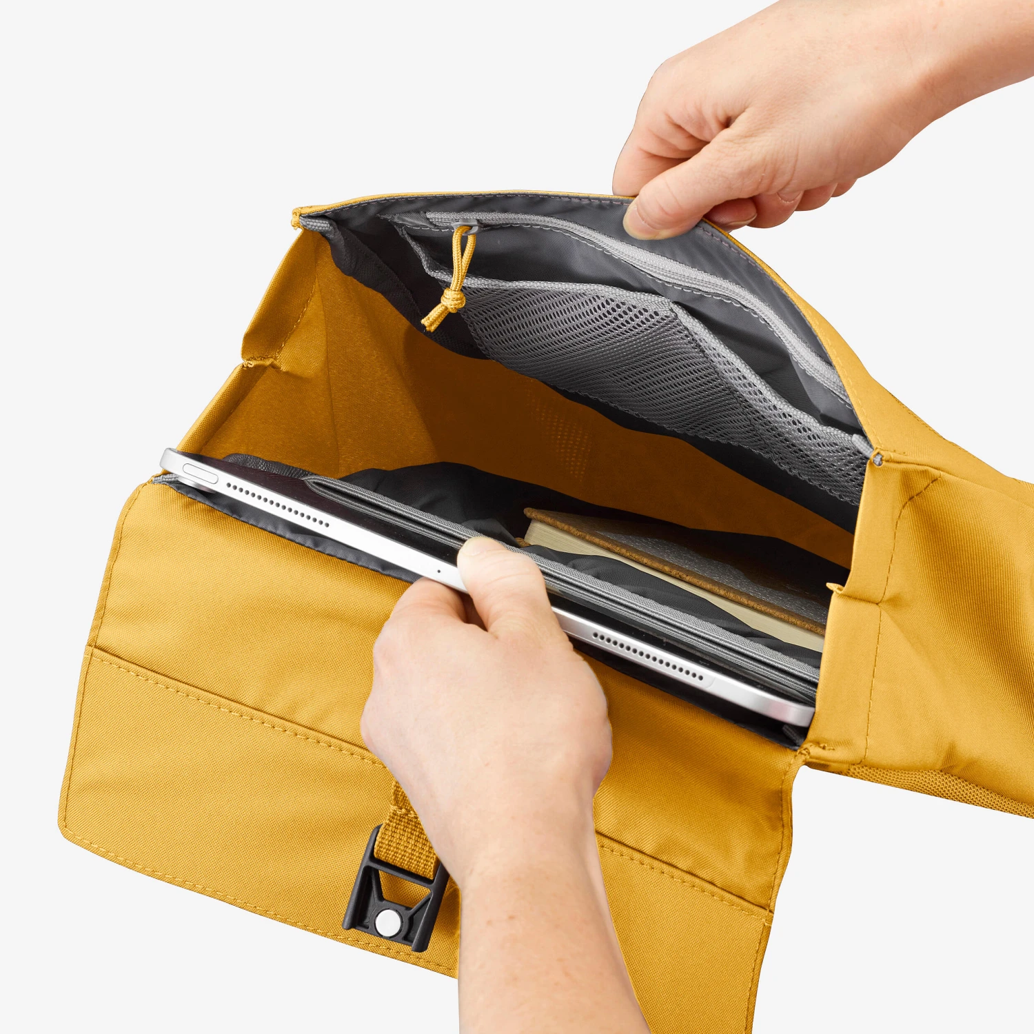 Quechua Hiking Backpack 10L - Image 13